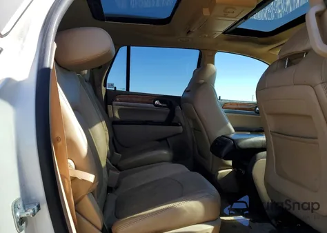 2011 Buick Enclave Cxl z USA, uszkodzony, nr VIN 5GAKRCED4BJ102587